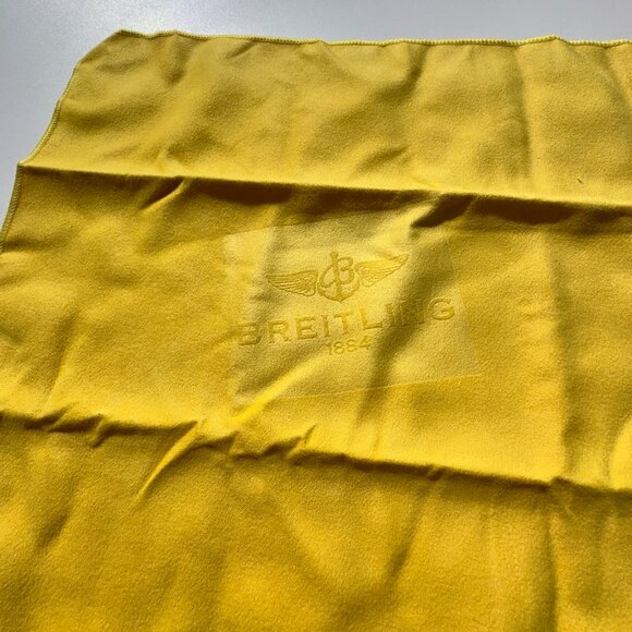 #139 BREITLING EMBOSSED CLEANING CLOTH  WATCH CLEANING CLOTH - Picture 1 of 14